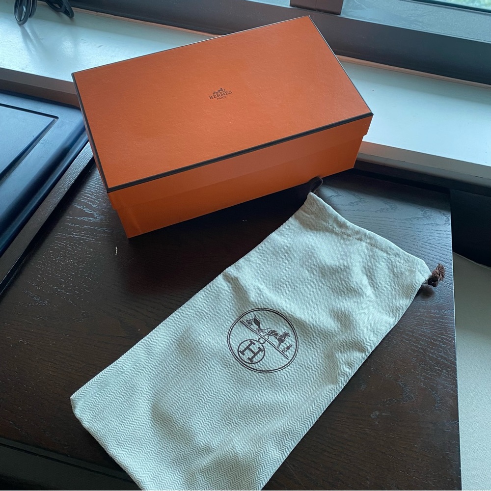 Hermes shoe box with dust bag